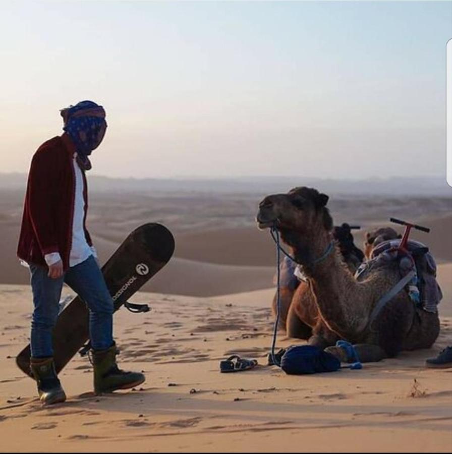 Отель Sahara Family Camp Мерзуга Экстерьер фото