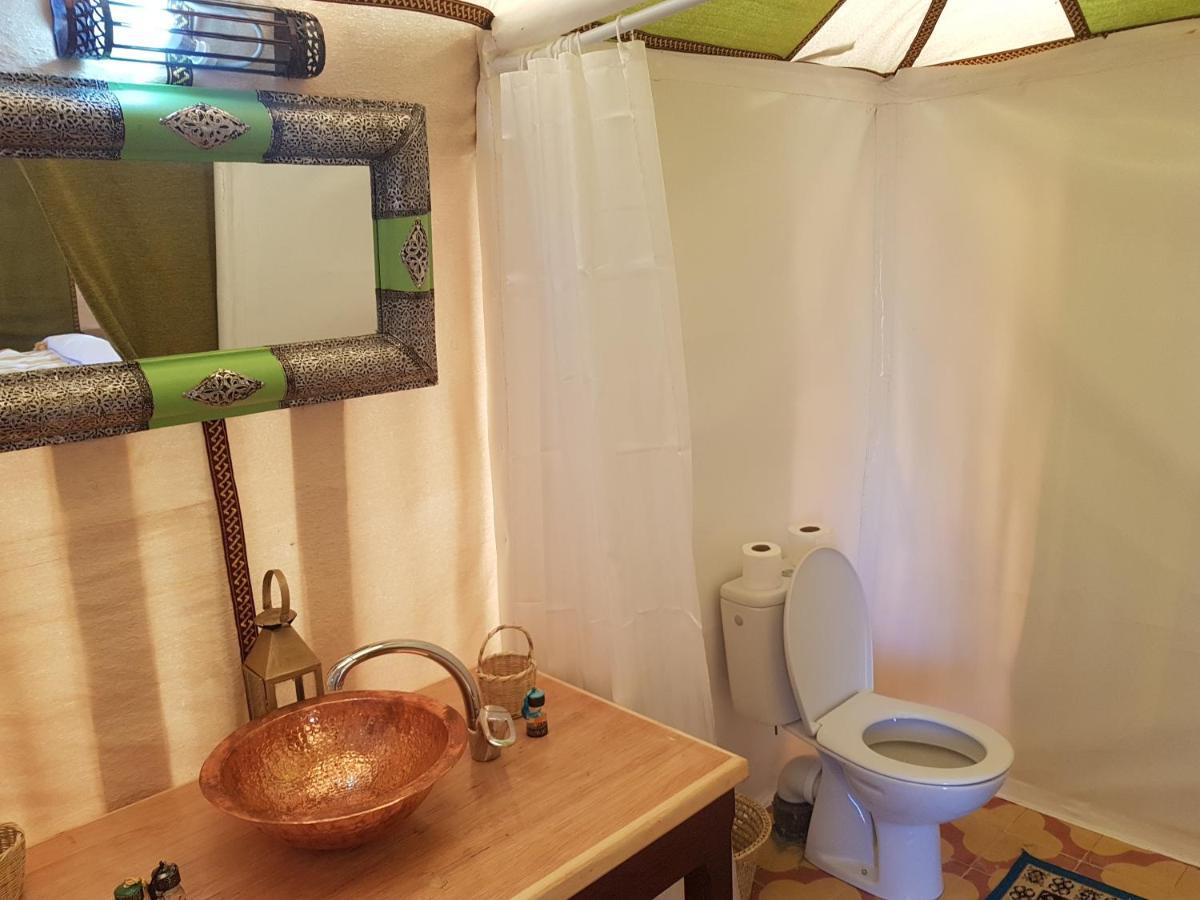 Отель Sahara Family Camp Мерзуга Экстерьер фото